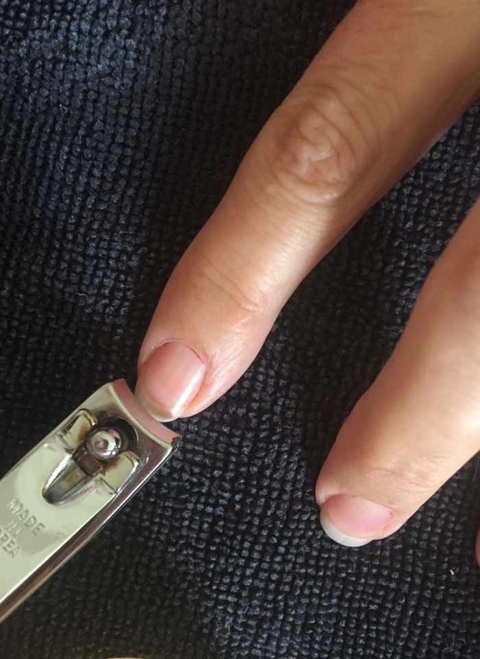 how-to-manicure-and-care-for-your-nails-at-home