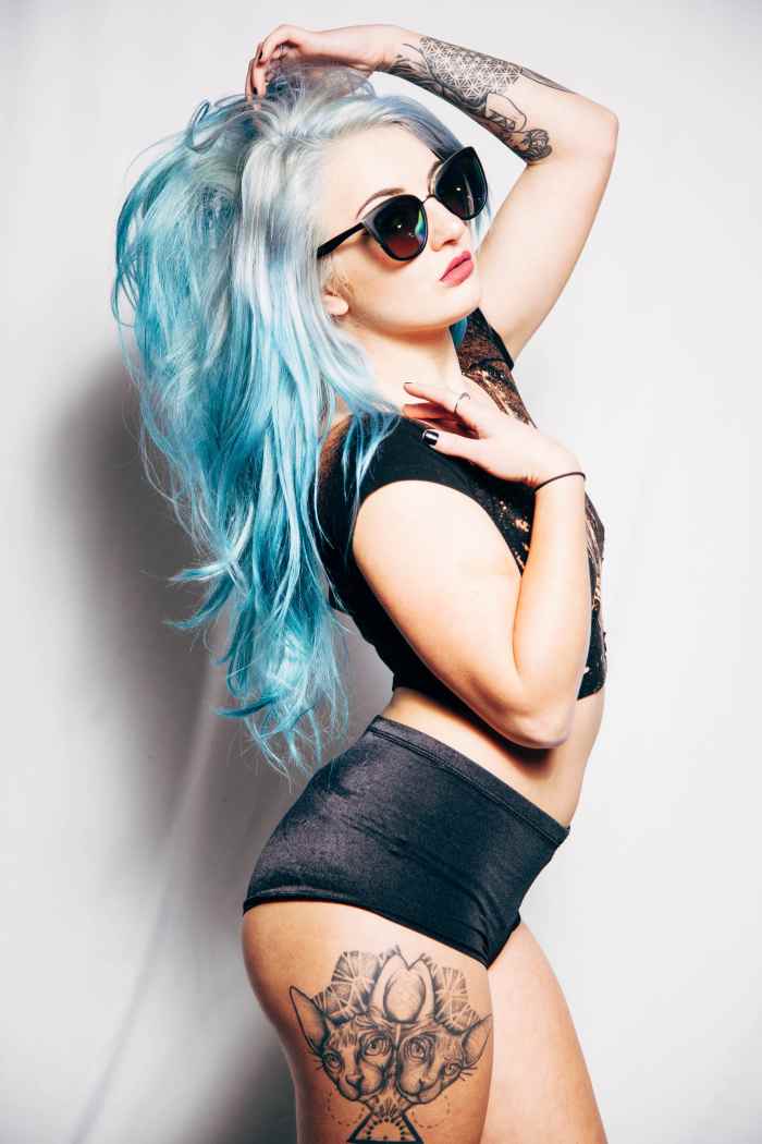 Rockin' my blue hair after the roots were touched-up.