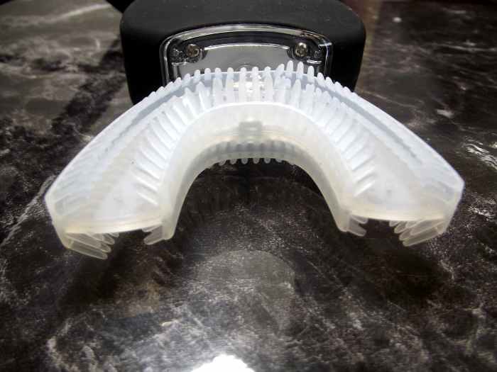 Brush head of V-White 360° Electric Toothbrush