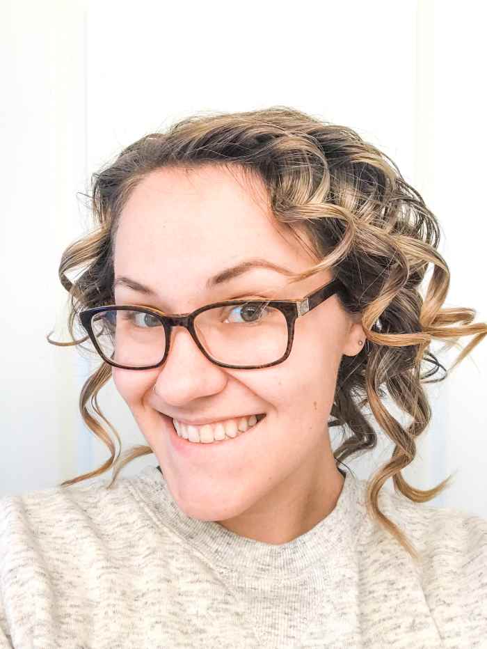 Oh look. It's Taylor Swift circa 2008.