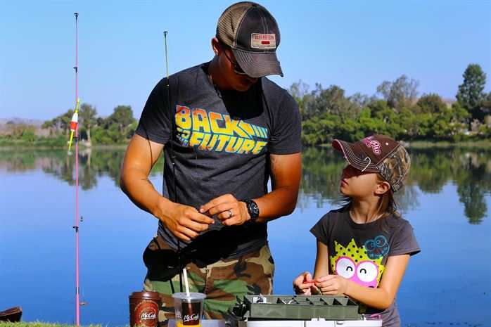7 Reasons Why You Should Be Teaching Your Children to Fish - WeHaveKids