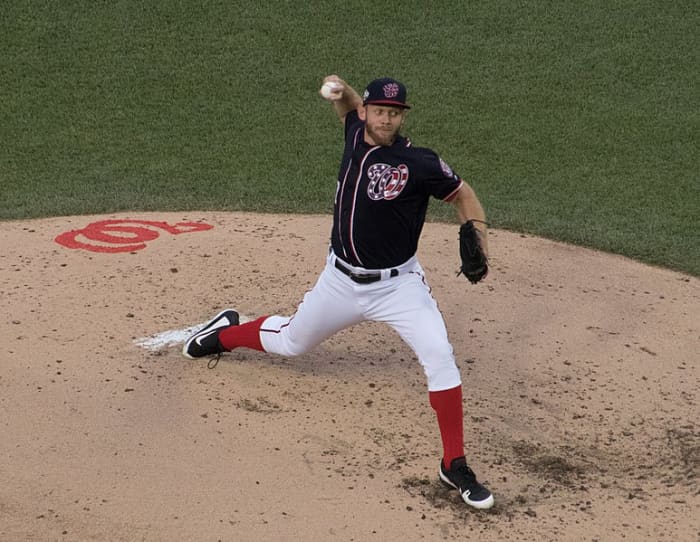 Nationals pitcher Stephen Strasburg won 18 games in 2019 and hit .167.