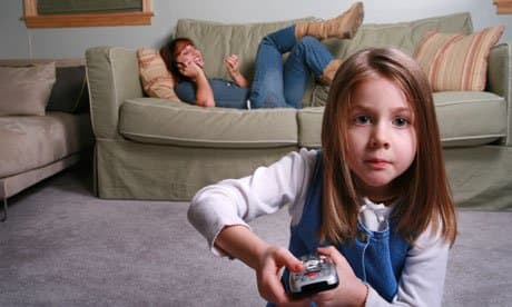 Quanto lavoro ti aspetti che la babysitter faccia ha un ruolo nella paga oraria.