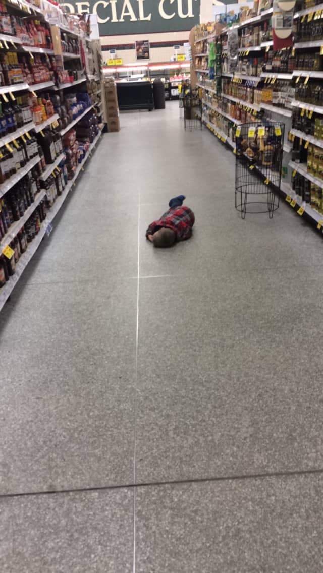 It would be great to have a husband help out with the kids during times like this. Note to self: Never take a toddler grocery shopping when he hasn't had a nap. Ever. You will regret it.