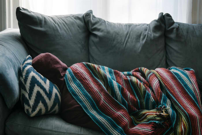 Dizzy even when you try to take a nap? This was one of my earliest signs that I was going to have hyperemesis gravidarum.