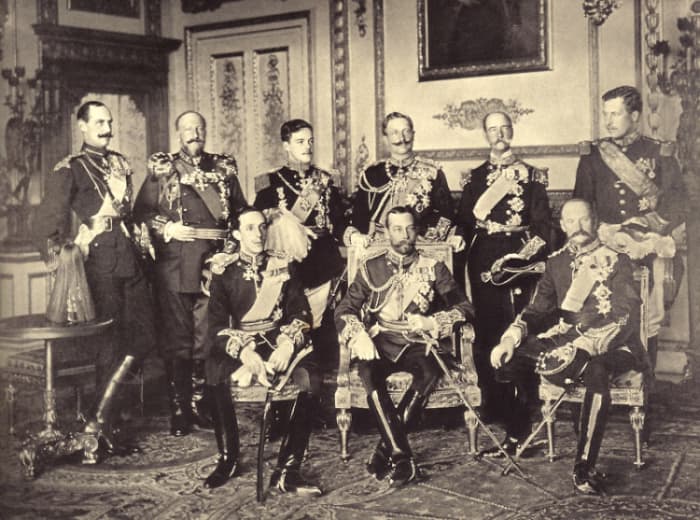 Nine European sovereigns in 1910 (Edward VII's funeral): Haakon, Ferdinand, Manuel, Wilhelm, George, Albert, Alfonso, another George and a Frederick.