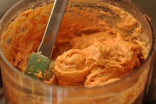 Ground prawn meat with prawn starch paste added. 