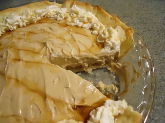 Maple Walnut Cream Cheese Pie Recipe - Delishably