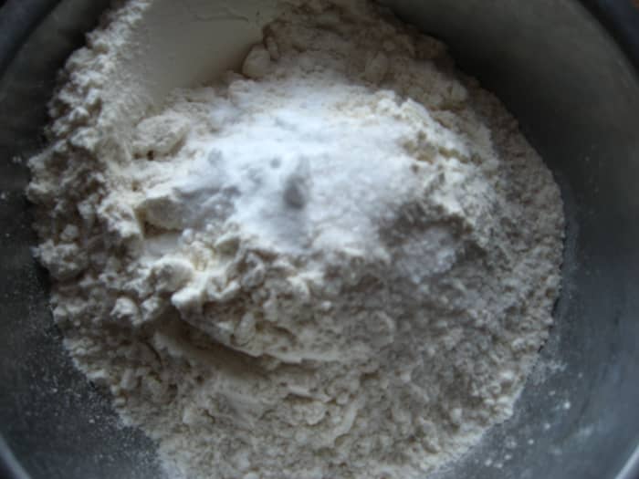 Flour, baking soda and salt consolidated in one container to save you time. Whisk to incorporate before adding to mixer.