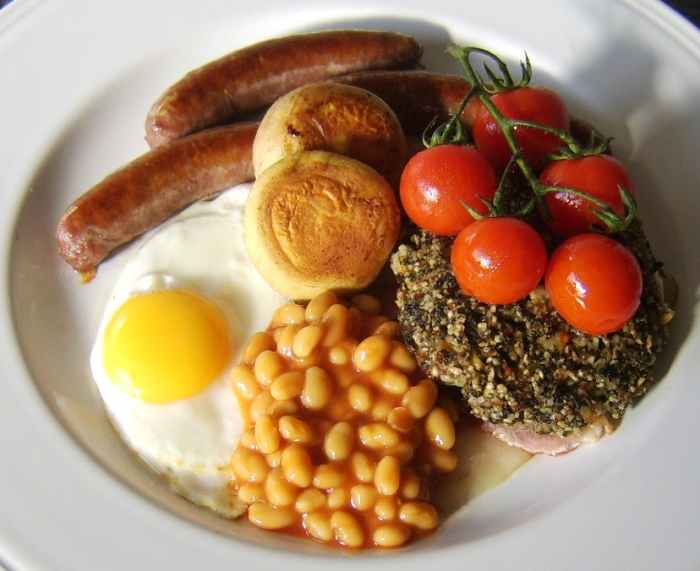 10 Different Recipes and Ways to Serve Baked Beans Delishably