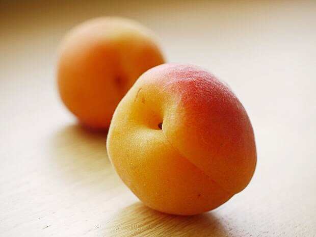 Beautiful fruits that are also delicious