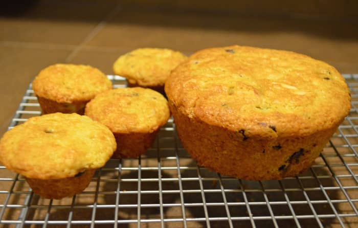 1 tablespoon of batter versus 1 cup of batter is all the difference there is between mini and extra large muffins.