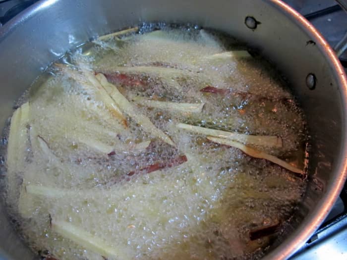 Fry in 325 Fahrenheit (165 C) vegetable oil, about 3 minutes per batch. Choose a deep, heavy-bottomed stainless steel skillet or...