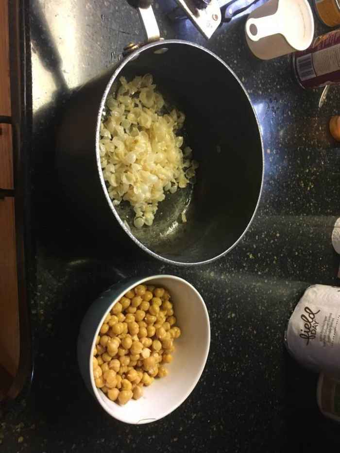 Vibrant Onion and Chickpea Tajik Stew (Piezly Mukhat) Delishably