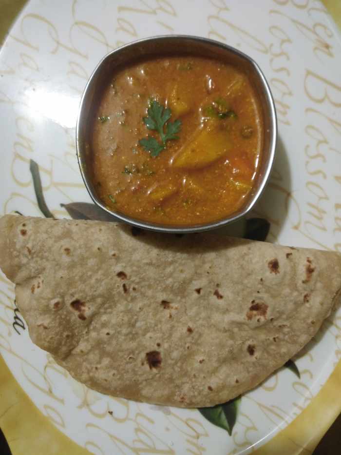 How to Make Vegetable Kurma in a Pressure Cooker Delishably