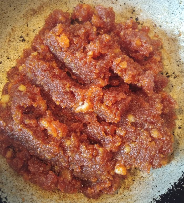 Repeat this process till the ghee stops oozing from the sides (around 3 minutes). Now you can see your halwa is soft and intact.