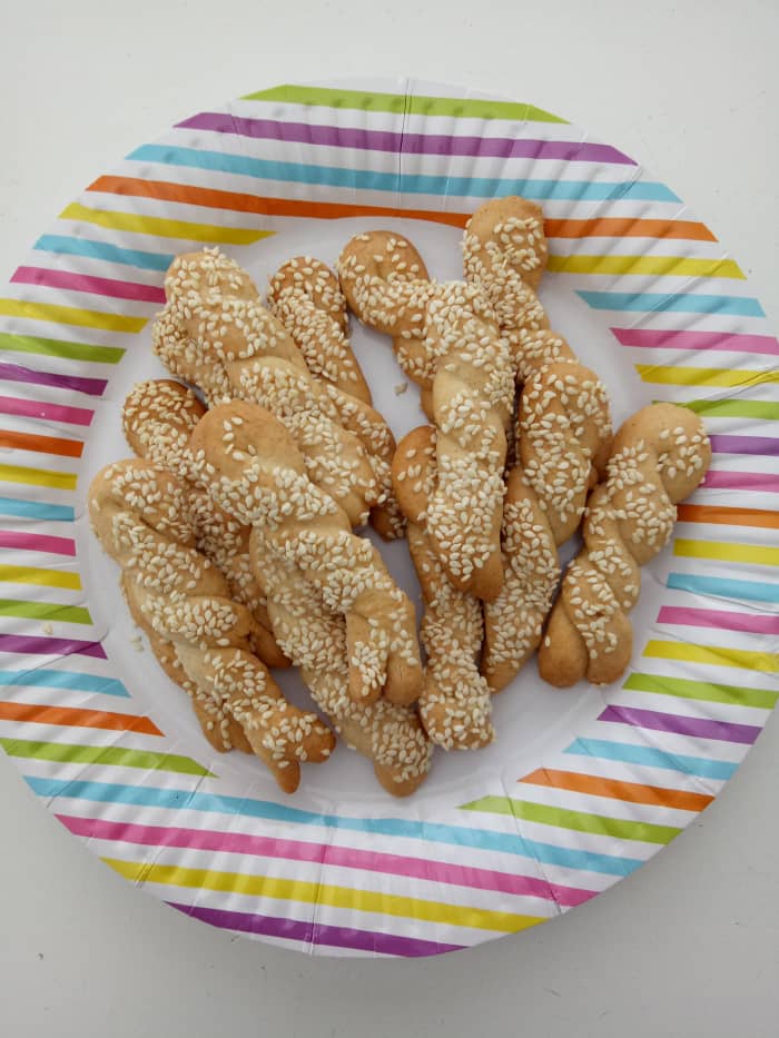 Koularakia are often baked as Easter presents and given to family! Delicious and crispy. Ready to be dunked in coffee or tea!