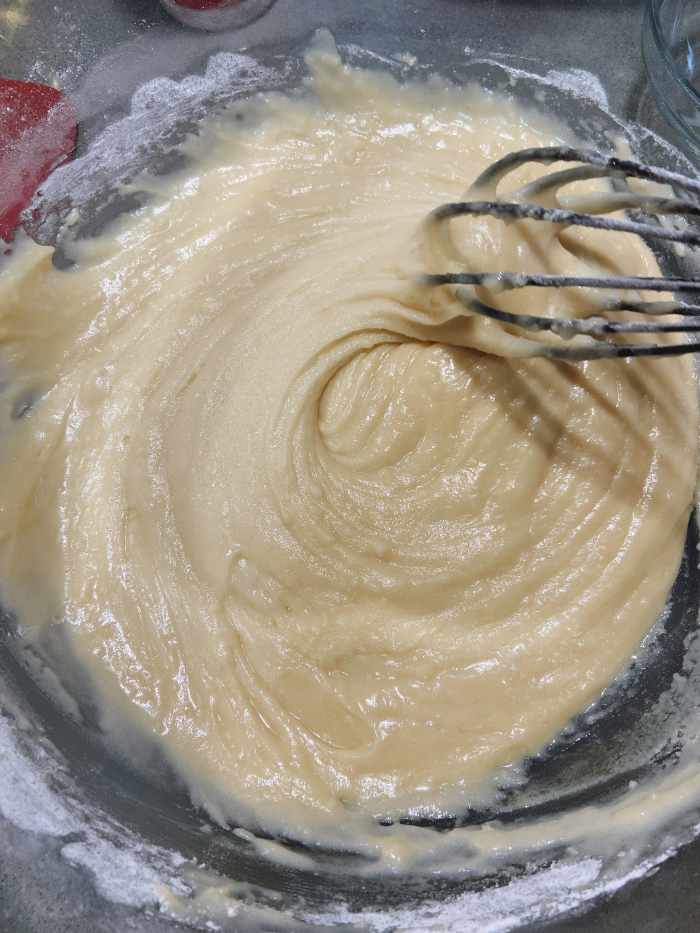 Stir them to combine with a whisker. 