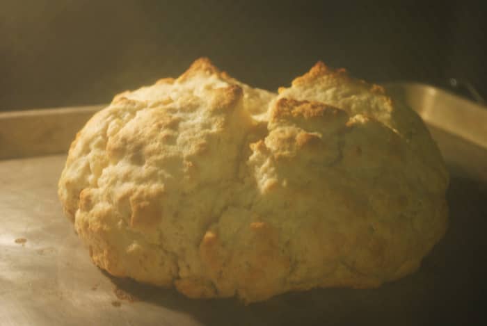 Nearly done, the 'x's' have fully seperated, and the crust has developed a beautiful, soft golden color.
