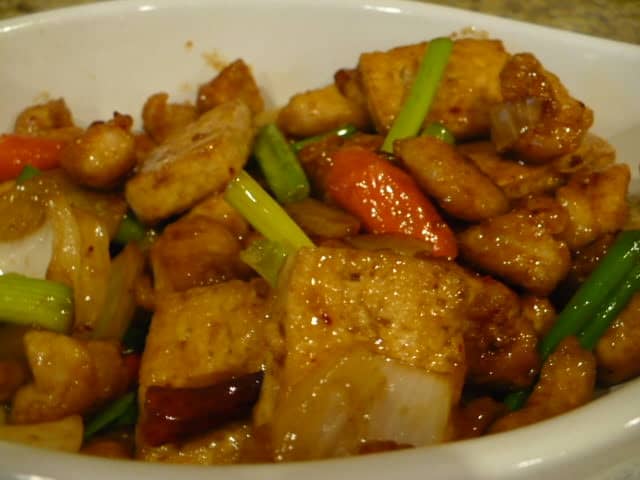 And what do you get when you add chicken to tofu? Chicken tofu stir-fry naturally. Yummy with rice and quite a complete meal on its own.