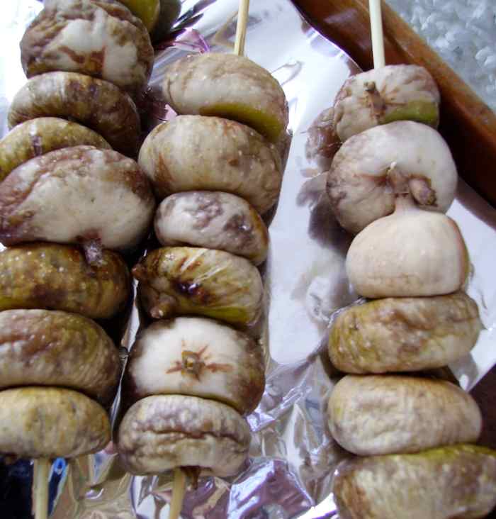 How to Dry Figs in the Sun Delishably