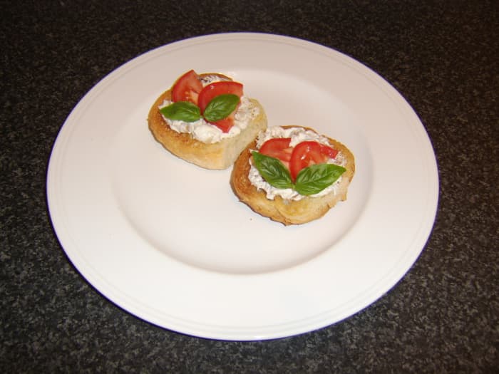 The smoked mackerel is chopped and mixed with soured cream before being spread on hot, toasted bread rolls