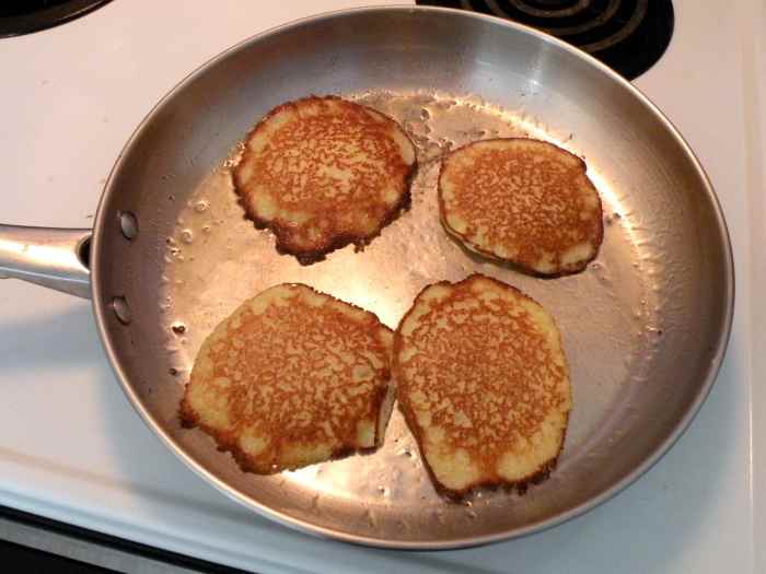 How to Make Easy Potato Pancakes Just Like Mom's Delishably