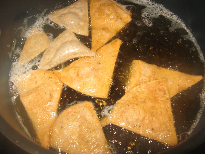 Make Your Own Low-Carb Tortilla Chips! - Delishably