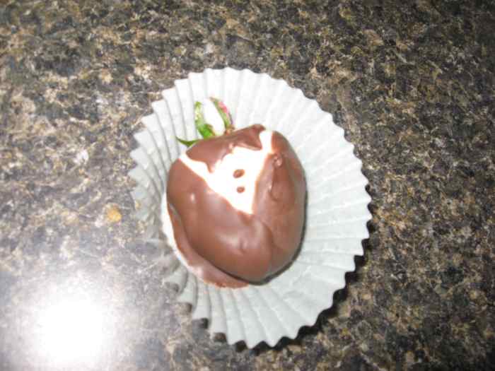 Tuxedo Strawberries