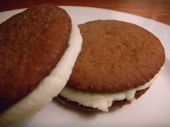 Ginger Snap Creams