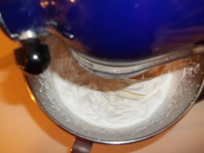 Step 3 - Near the end of the mixing, add sugar and vanilla. Check the mixture to see if it is finished, being careful not to whip the cream too long. It could eventually turn into butter.