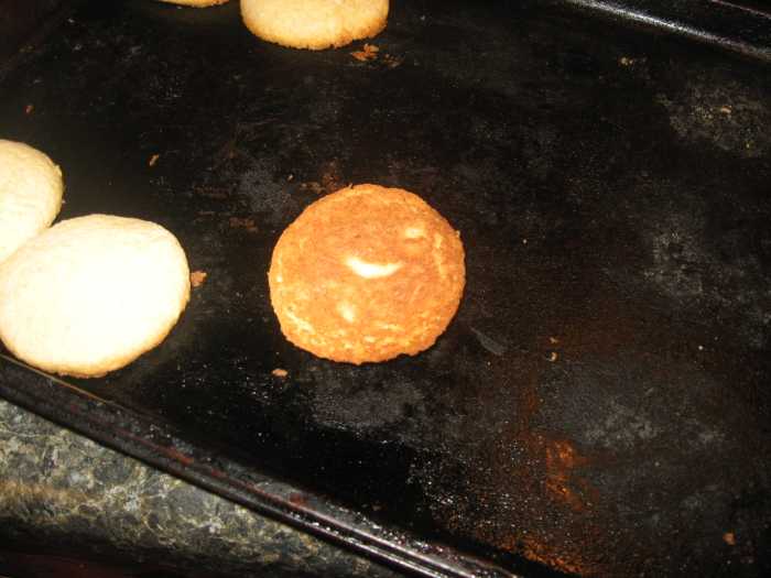 I like my tea cakes to have brown bottoms.