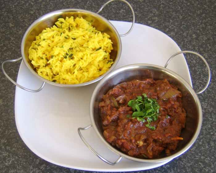 Easy Bhuna Lamb Recipe Delishably