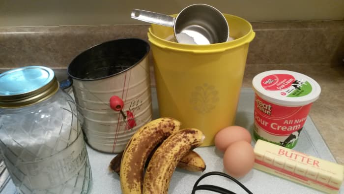 Some of the ingredients needed to prepare this recipe.