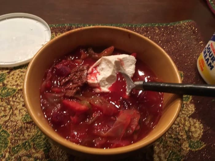 pampushky-recipe-a-must-have-addition-to-ukrainian-borscht-delishably