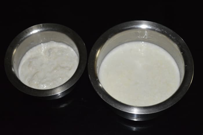 Step two: Soak flattened rice (poha) and rice rava separately in one cup each of curds. Set aside for 15 to 20 minutes.
