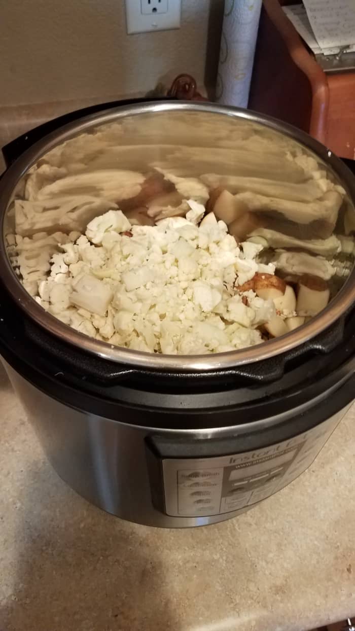 Creamy Mashed Cauliflower and Potatoes Recipe - Delishably
