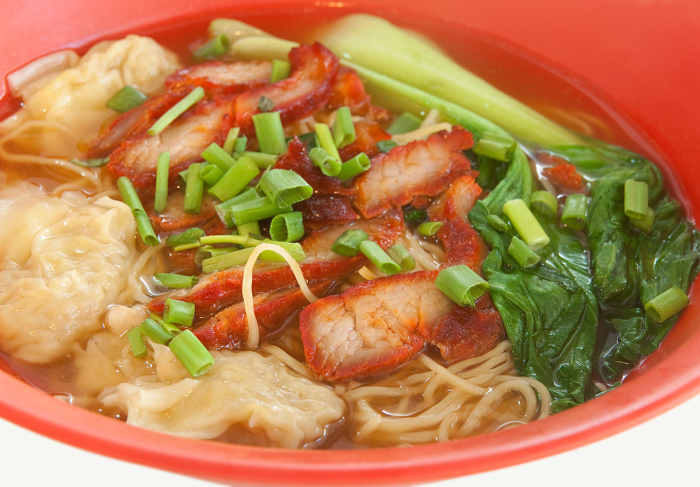 A typical plate of wanton noodles sold at a Singaporean kopitiam.