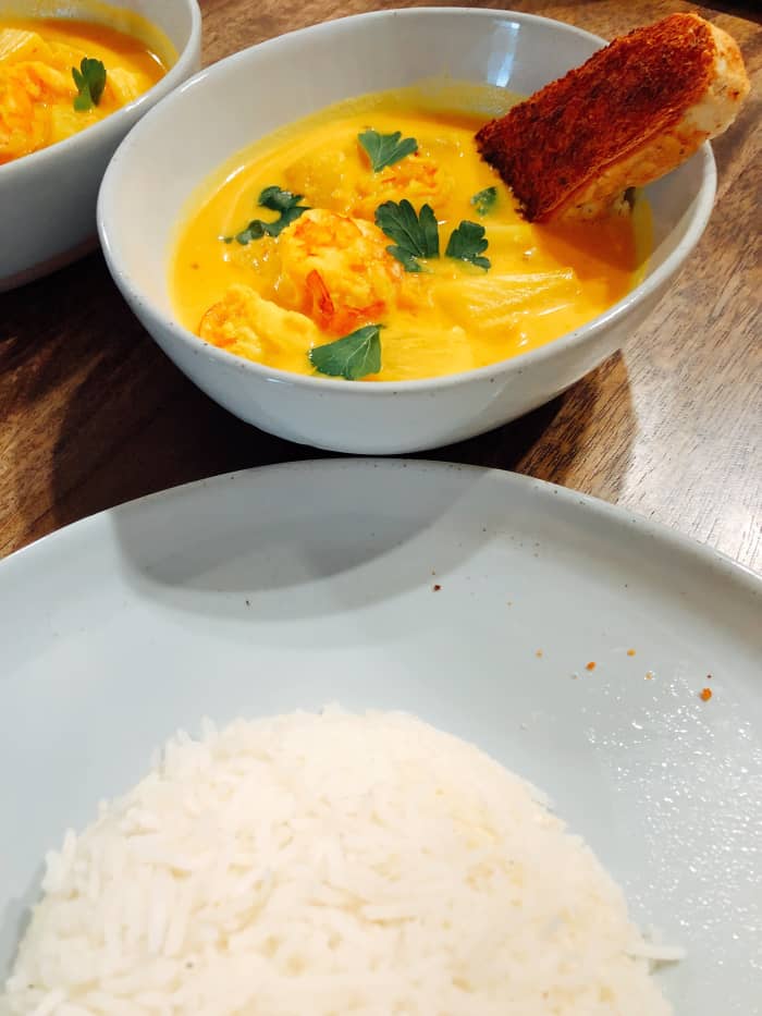 Serve immediately for lunch or dinner. It's perfect with steamed rice. I like to dip the garlic bread into the broth. It's delicious!