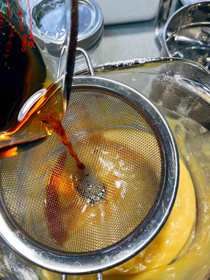 Combine the caramel into the egg mixture.