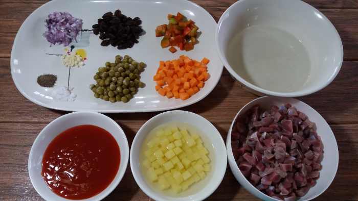 Ingredients for chicken gizzard menudo