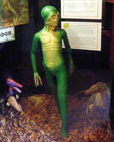 The hypothetical dinosauroid- an example of how Troodon may have evolved if the asteroid had missed.