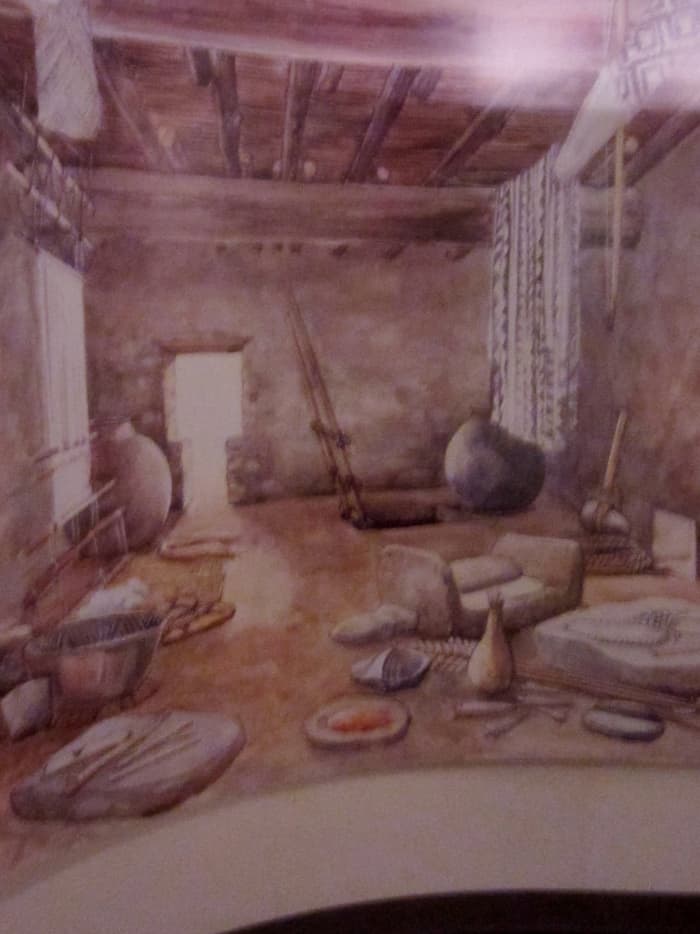 Picture of what a room would have looked like when Sinagua resided at Montezuma Castle