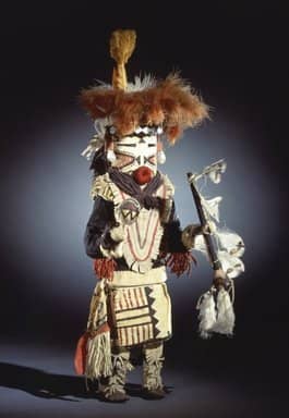 In recent times, the Zuni are very private, so I can only find descriptions (no pictures) of the Kolhamana Kachina. This is a Paiyatemu Kachina.