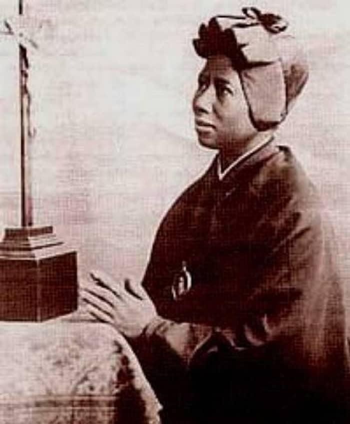 Bakhita felt drawn toward the image of Christ crucified, perhaps because her own experience of pain.