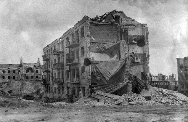 Individual Stalingrad residences like this famous "Pavlov's House" became fortresses against invading Germans, and probably inspired Grossman's House 6/1 in the novel.