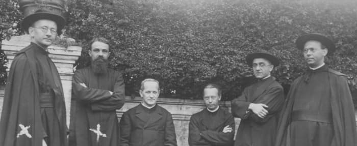 These Polish Jesuits were professors at Rome’s Gregorian University. Fr. Władysław Lohn is on the left.