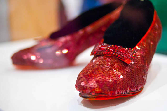 The ruby slippers worn by Judy Garland in the Wizard of Oz film are now on display at the Smithsonian.