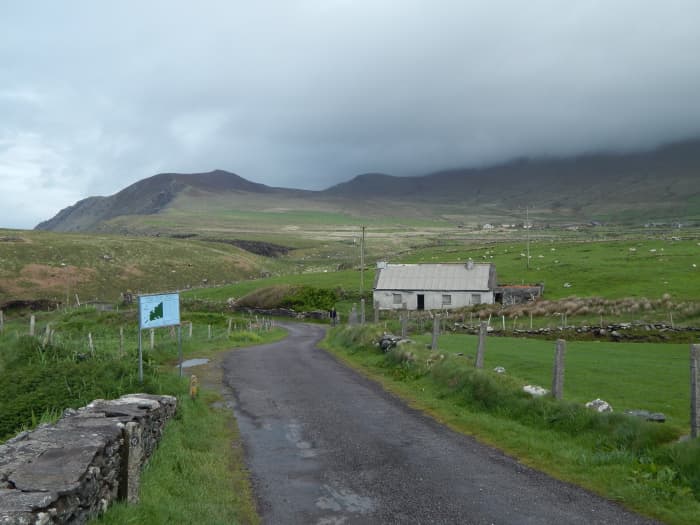 To the right in this photograph, hidden by a cloak of cloud is Más a'Tiompán (Anglicised as Masatiompan). Found on the north side of Mount Brandon on the Dingle Peninsula, Kerry, this hill is named after this lost instrument.