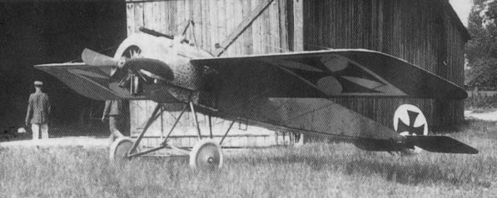 WW1: One of the first German Fokker Eindecker airplanes to have a forward-firing synchronised machine gun. Circa July 1915.